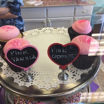 Small Cakes Cupcakes Tulsa Small Cakes Cupcakes Tulsa