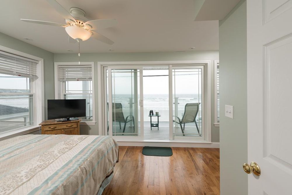 image of business Shoreline Construction