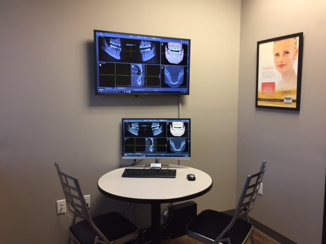 image of business Accent Dental Center