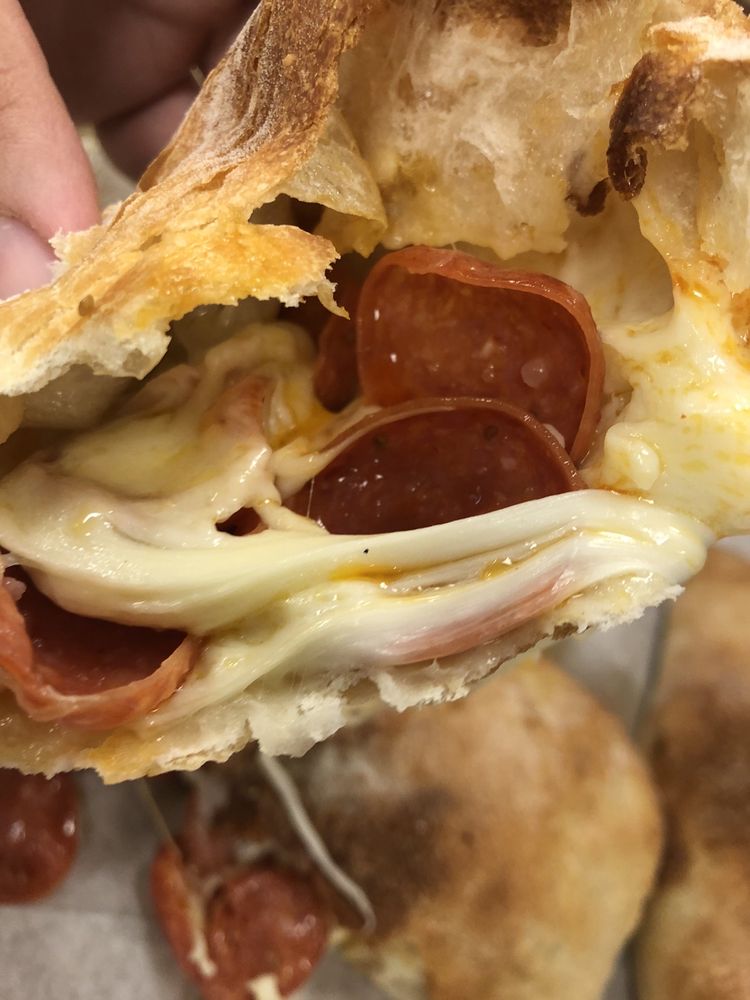Mama Meatball's Pizzeria