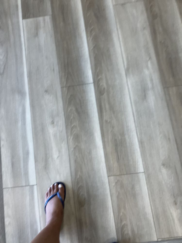 Carpet & Flooring Liquidators