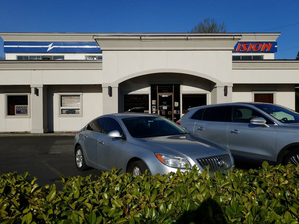 Lakeside Collision Kirkland 12 Photos & 30 Reviews Body Shops