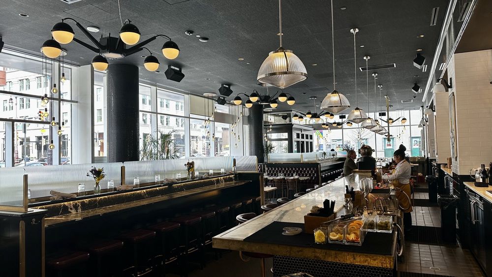 Loch Bar - Philly