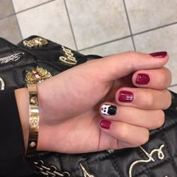 La Nails - 14 Photos & 54 Reviews - Nail Salons - Mall Of America