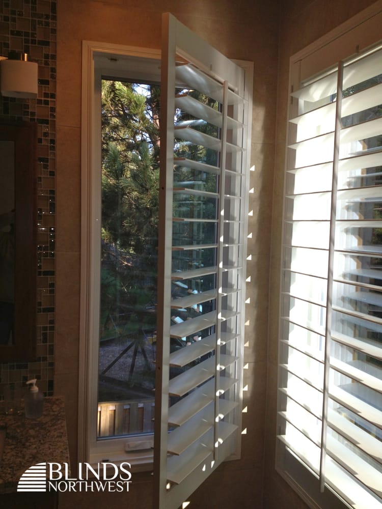 Plantation Shutters Our Price 330 00 Compare Hunter Douglas Photo Of Blinds Northwest Portland Or United States Plantation Shutters Our