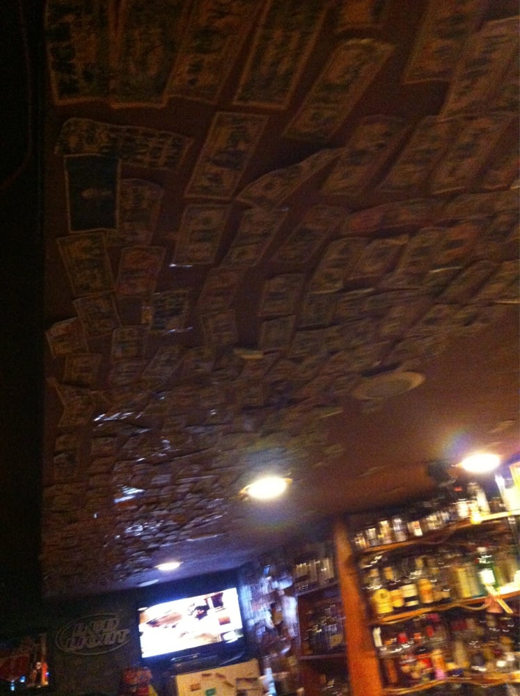 Field & Stream Bar Karaoke 612 B St, Marysville, CA Phone Number