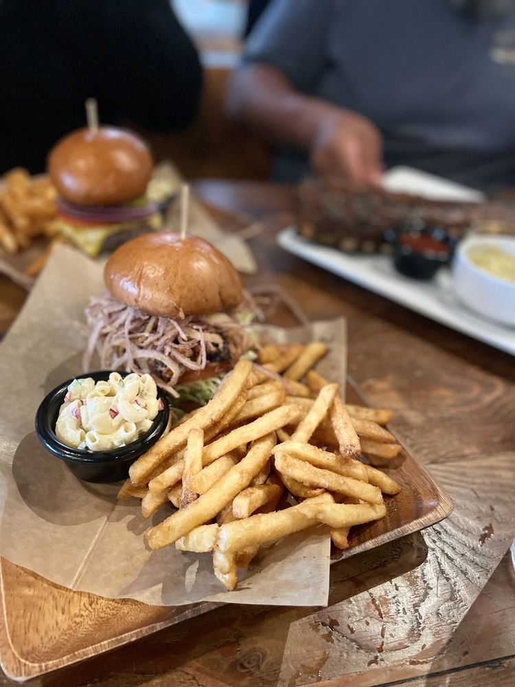 Coyote Bar & Grill