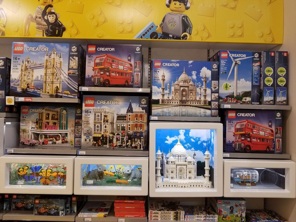 Lego Store 2130 Glendale Galleria Glendale Ca 91210