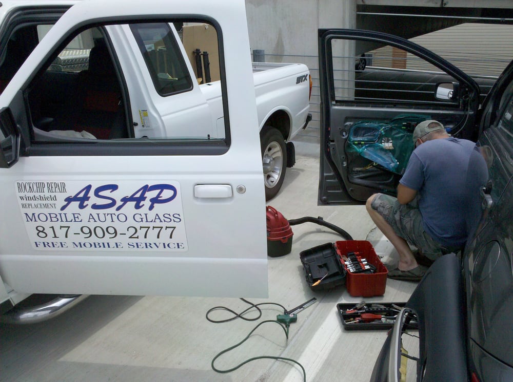 Asap Mobile Auto Glass 12 Photos 10 Reviews Asap Mobile Auto Glass 12 Photos 10 Reviews Services 1939 Oak Bluff Dr Carrollton Tx Phone Number Yelp