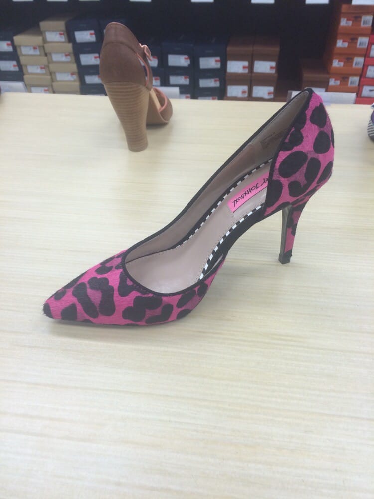 Off Broadway Shoes Store Near Me Off Broadway Shoes Store Near Me