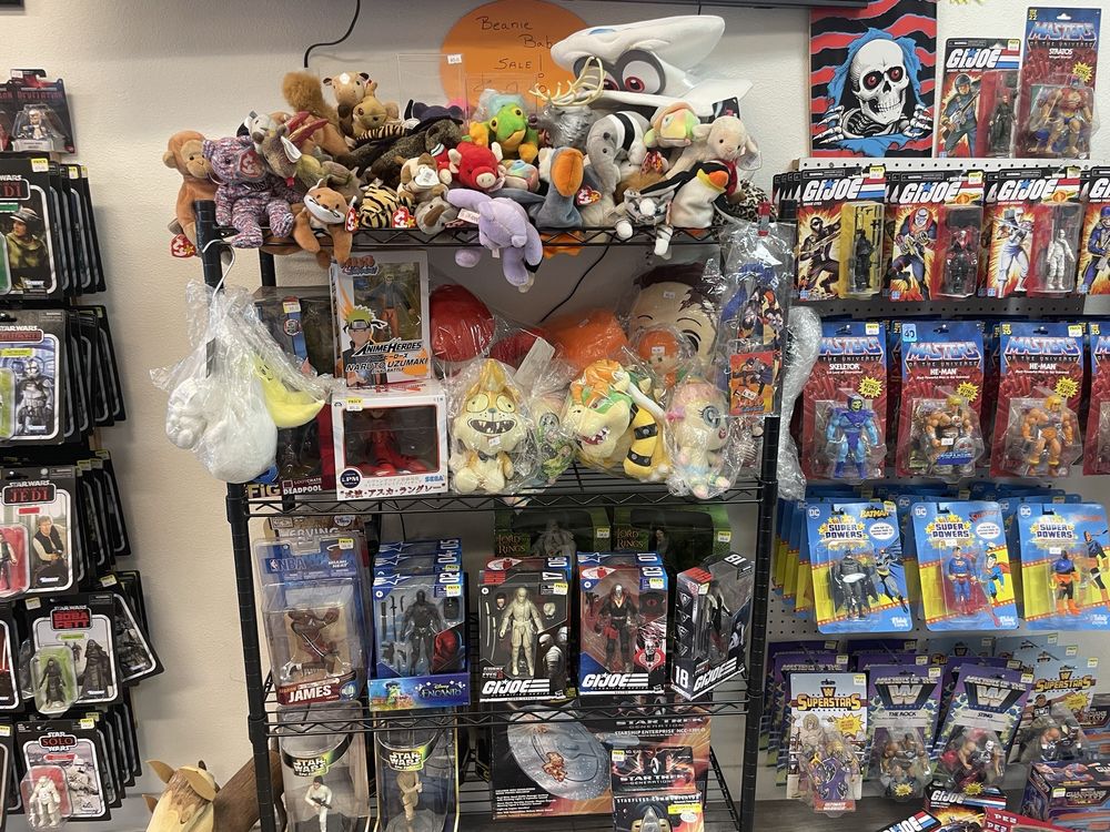 Real Deals Sports Cards & Toyz