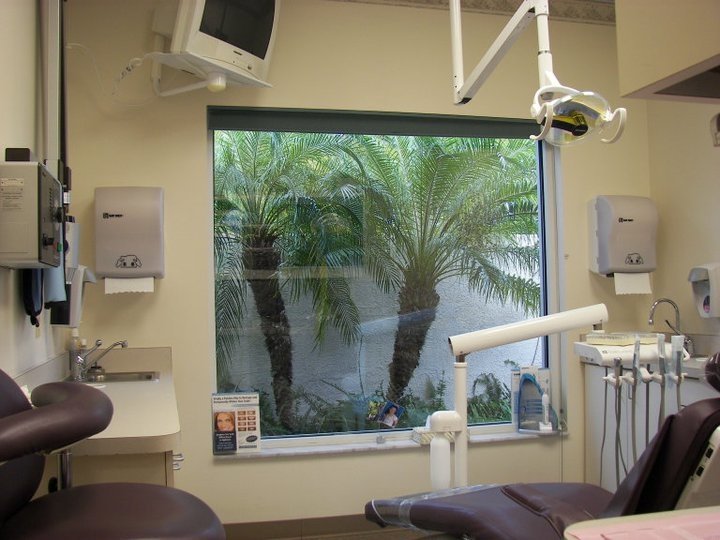 image of business Davis & Beyer DDS PA