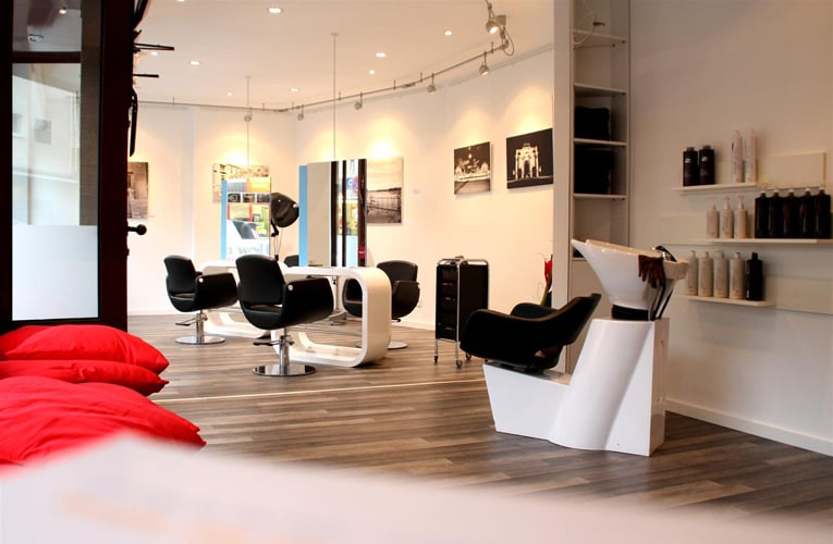 miriam wolff friseur + kunstraum - hair salons - am weidenbach 39