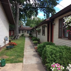 Pullman Motel Hotels 903 Hammond Ave Rice Lake Wi Phone Photo Of Pullman Motel Rice Lake Wi United States Walk Way To