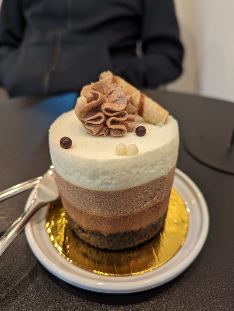 Asali Desserts & Cafe