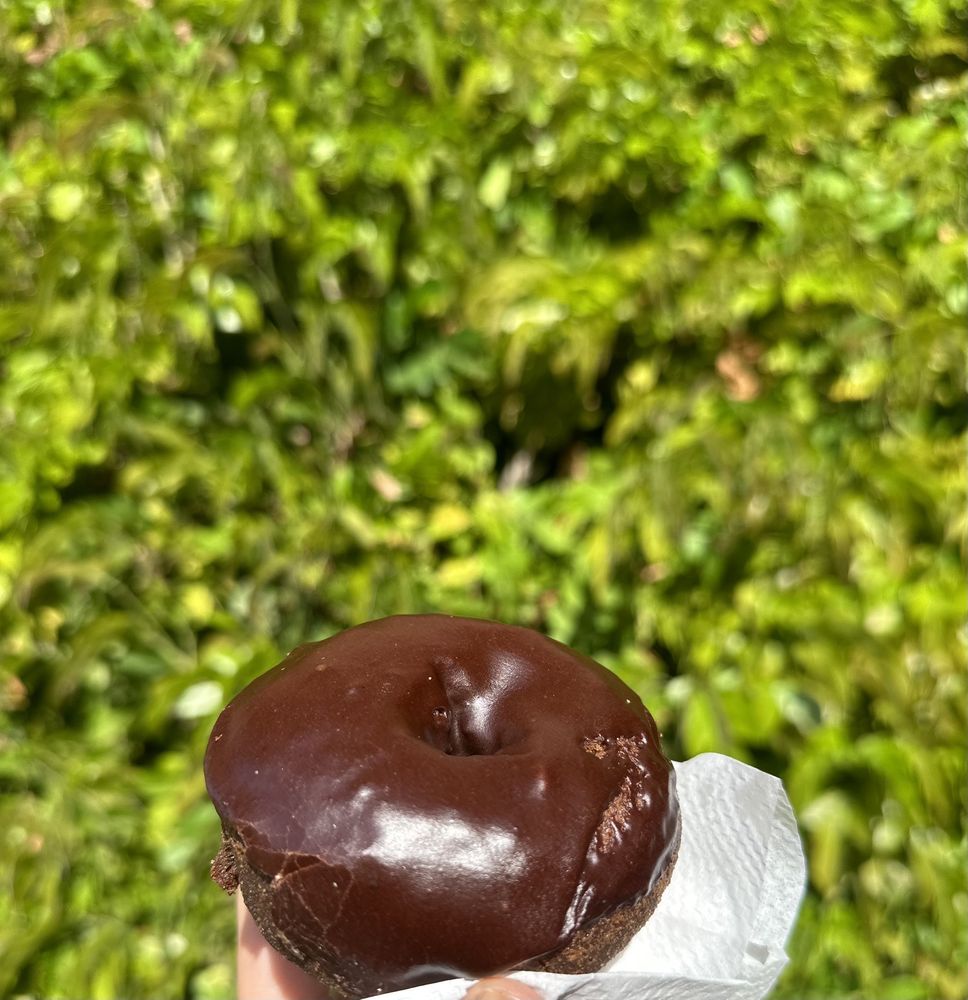 Mag's Donuts & Bakery