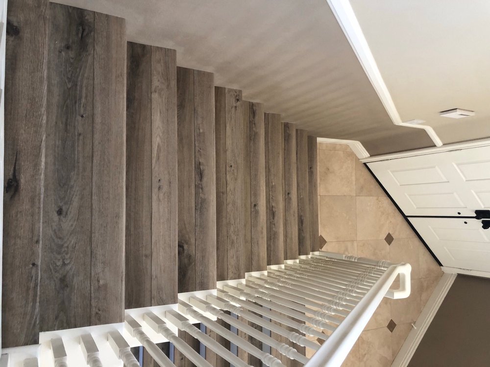 image of business Bentley Floor