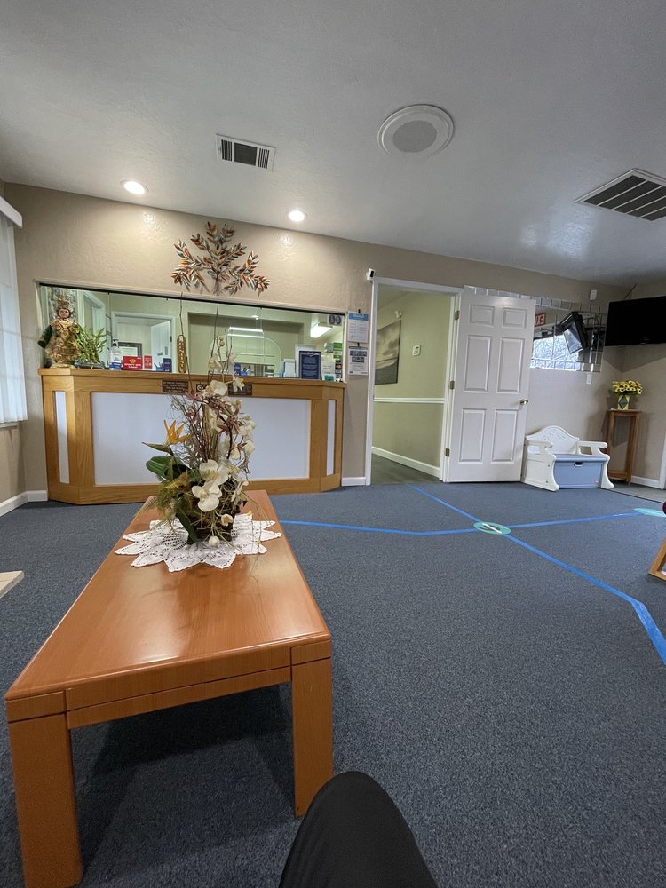 image of business Mora Family Dentistry - Fairfield