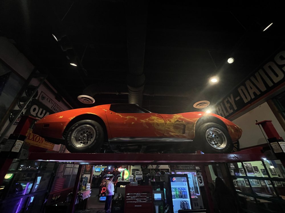 Quaker Steak & Lube