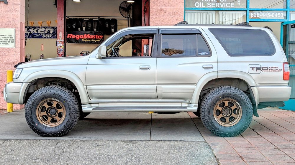 Enduro Auto & Tire