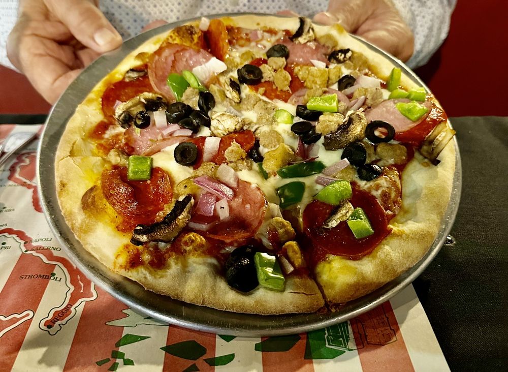 Benito’s Italian Cafe & Pizzeria