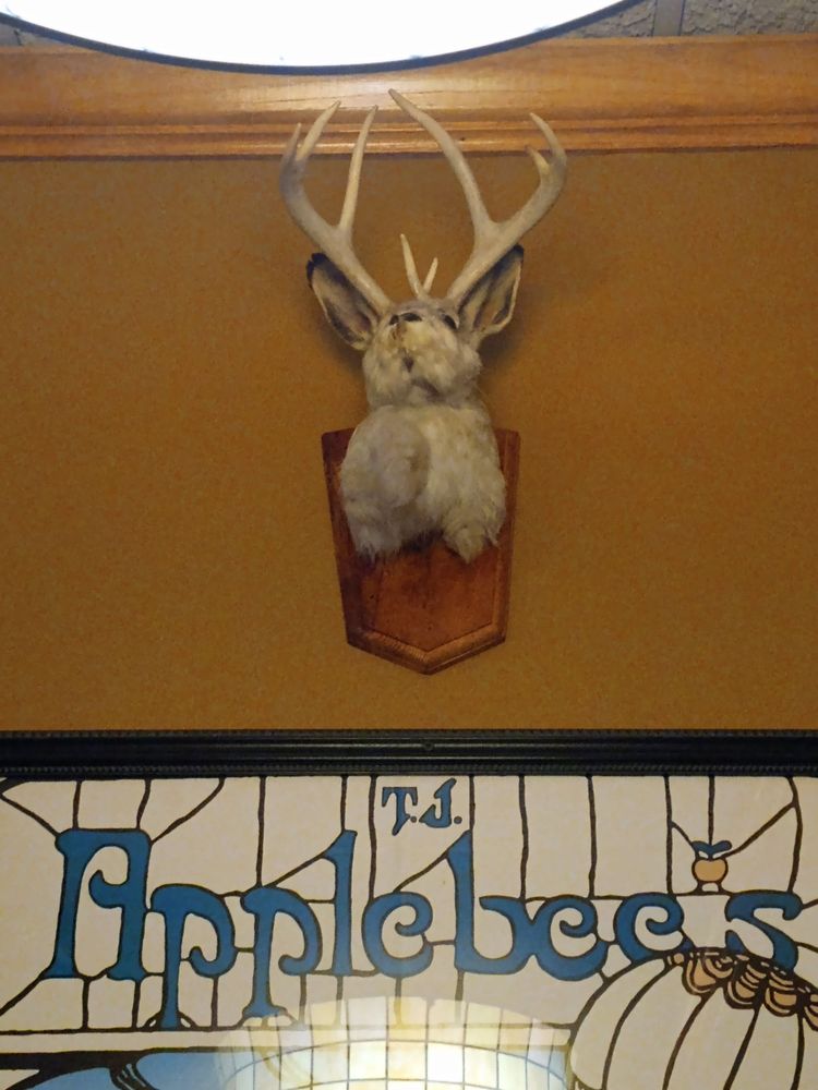 Applebee's Grill + Bar