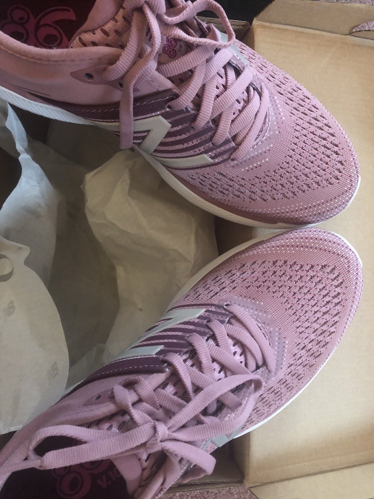 new balance newark de