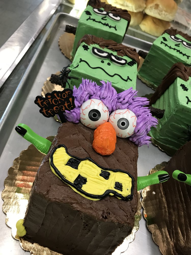 T & D Bakery