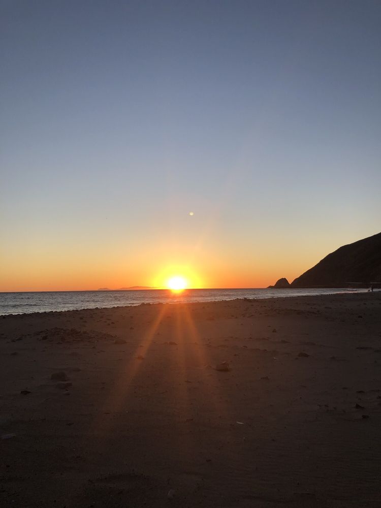 Available RV Rentals Malibu, CA %business_name