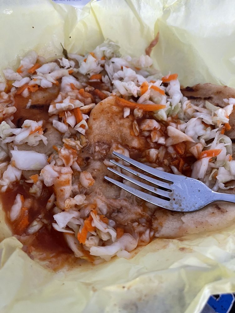 Las Palmas Pupuseria