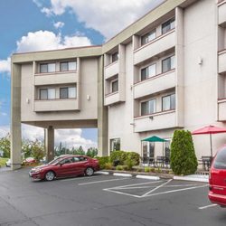 Quality Inn 25 Photos 21 Reviews Hotels 1850 South East Photo Of Quality Inn On Wa United States