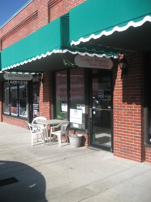Sugar Mama’s Bake Shoppe CLOSED 11 Reviews Bakeries 648 8th St