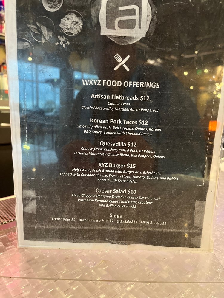 W XYZ Bar