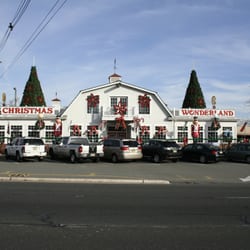 Brock Farms Home & Garden World - 13 Reviews - Nurseries & Gardening