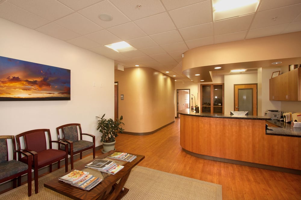 image of business Laura Comeau, DDS