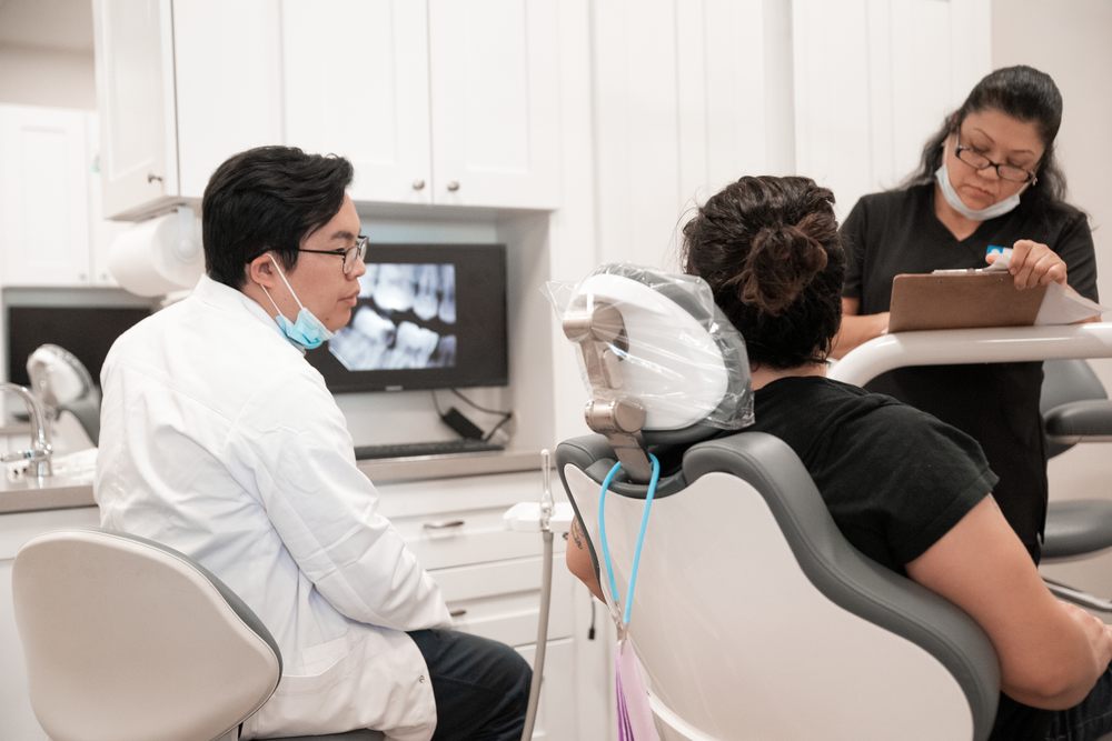 image of business Desert Dentist