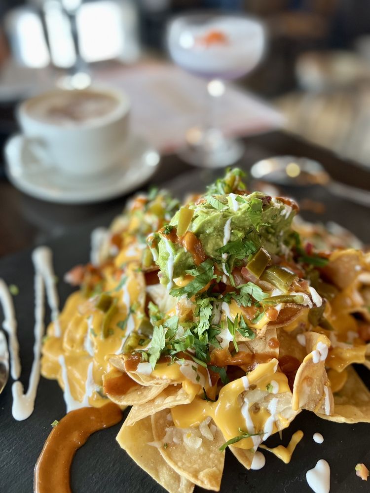 The Socialite Crafthouse & Kitchen