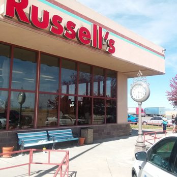 Rus S Travel Center Restaurant 20 Photos 17 Reviews Photo Of Rus S Travel Center Restaurant Springer Nm United States Bench