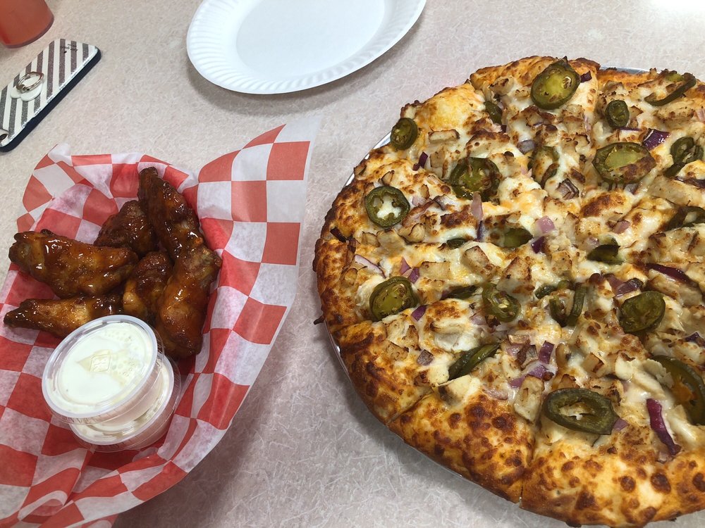 Little Diamond’s Pizza 43 Photos & 41 Reviews Pizza 933 6th St