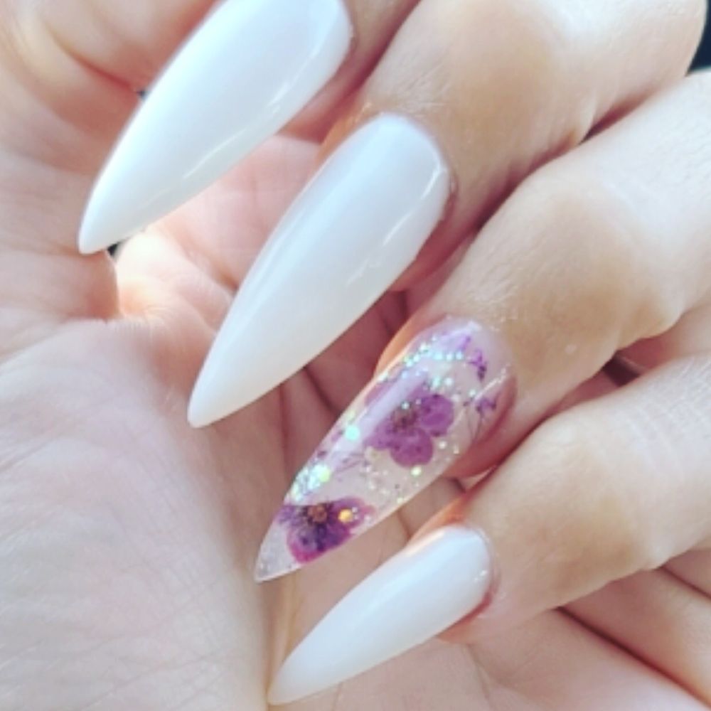 Revive Nails