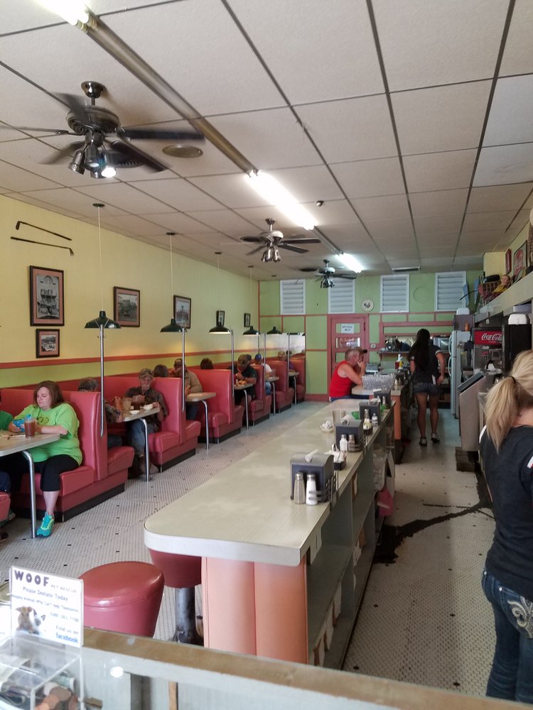 Polly Anna Cafe 11 Photos & 18 Reviews Cafes 902 Main St