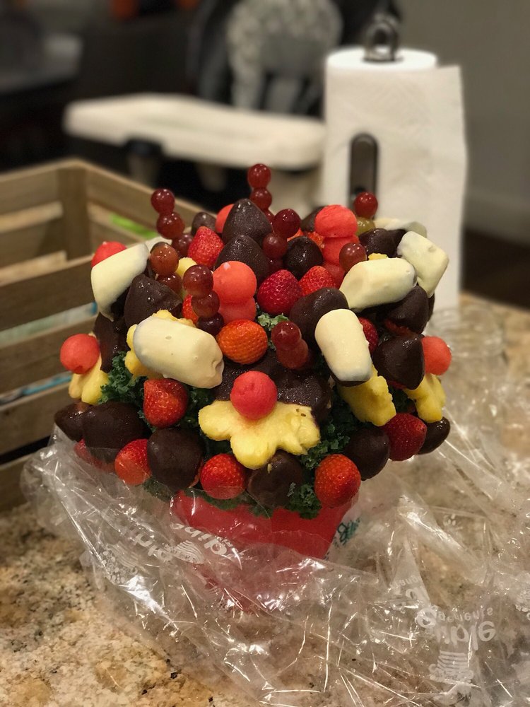 Edible Arrangements 19 Photos & 53 Reviews Chocolatiers & Shops