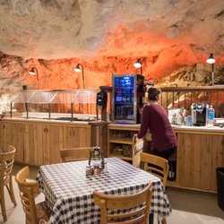 Grand Canyon Caverns 112 Photos 85 Reviews Tours 115 Mile Photo Of Grand Canyon Caverns Peach Springs Az United States Lunch At