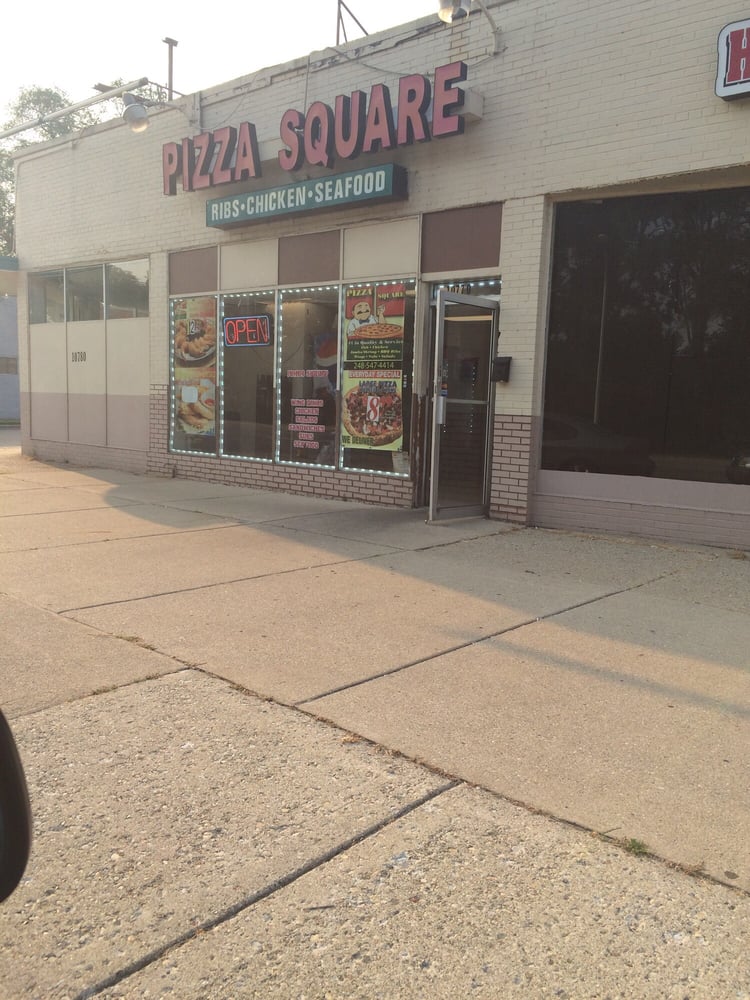 Pizza Square Pizza 10770 W 9th Mile Rd, Oak Park, MI Restaurant