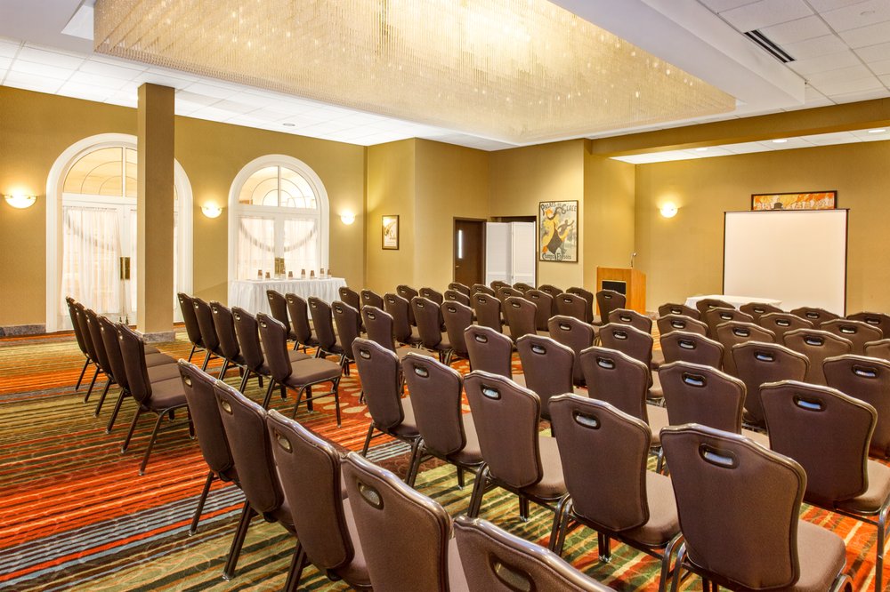 Holiday Inn Bridgeport-Trumbull-Fairfield