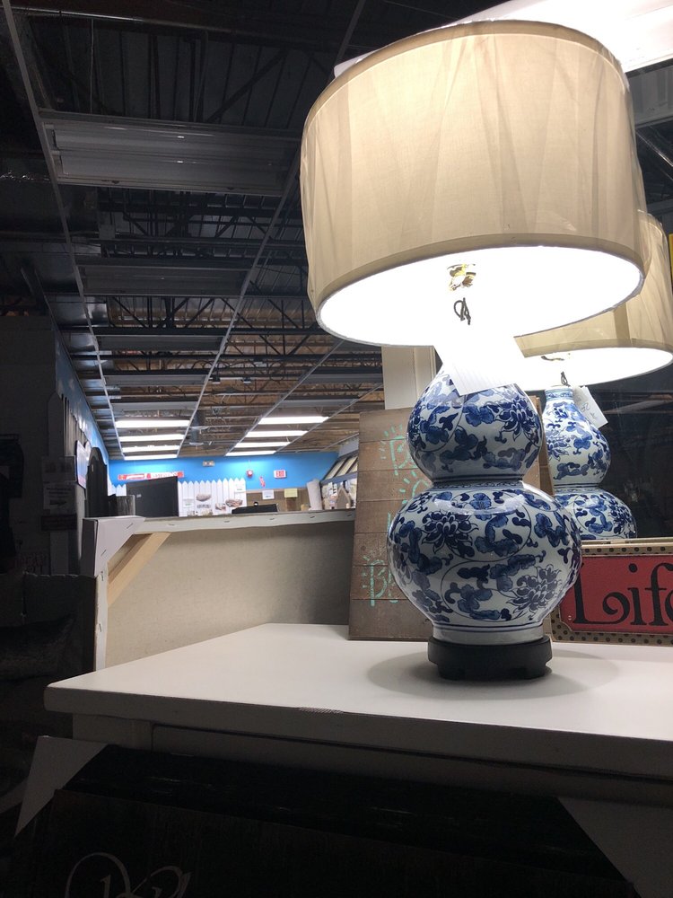 Pat Coslett’s Simplicity Furniture and Sleep Shoppe 2019 All You Need to Know BEFORE You Go