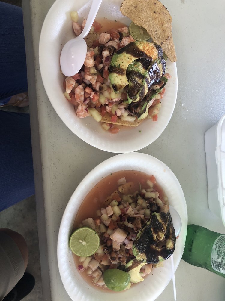 El Mocorito Mariscos Y Hot Dogs