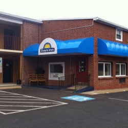 Days Inn Doylestown Closed 15 Photos Hotels 625 North Main Photo Of Days Inn Doylestown Pa United States