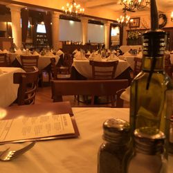 Tuscany Wheeling Order Food Online 96 Photos 156 Reviews Photo Of Tuscany Wheeling Il United States Dining Area