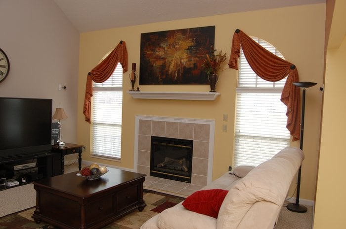 image of business Window Accents